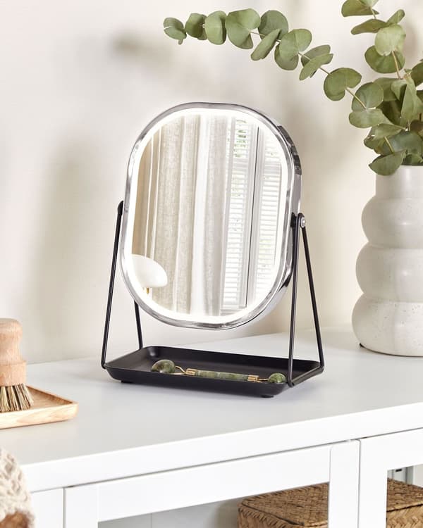 Sminkspegel Silver Metall 20 x 22 cm Sminkbord LED-Spegel Modern Design Dekorativ Badrum Vardagsrum