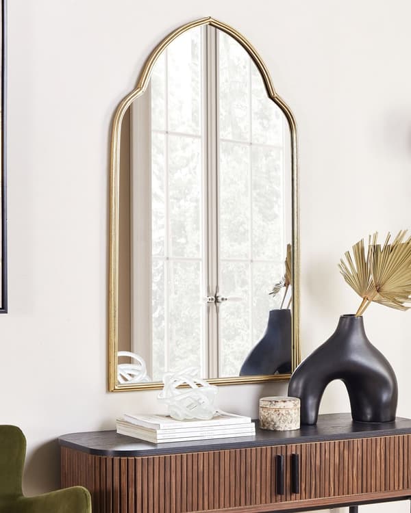 Vægspejl Guld Metal 58 x 104 cm Dekorativ Spejl til Væg Design Rokoko Entrespejl Victoriansk Håndlavet Dekoration Glamour
