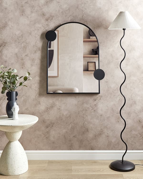 Veggspeil i svart metall 69 x 80 cm Veggmontert dekorativt speil i vintagestil Hengende dekor