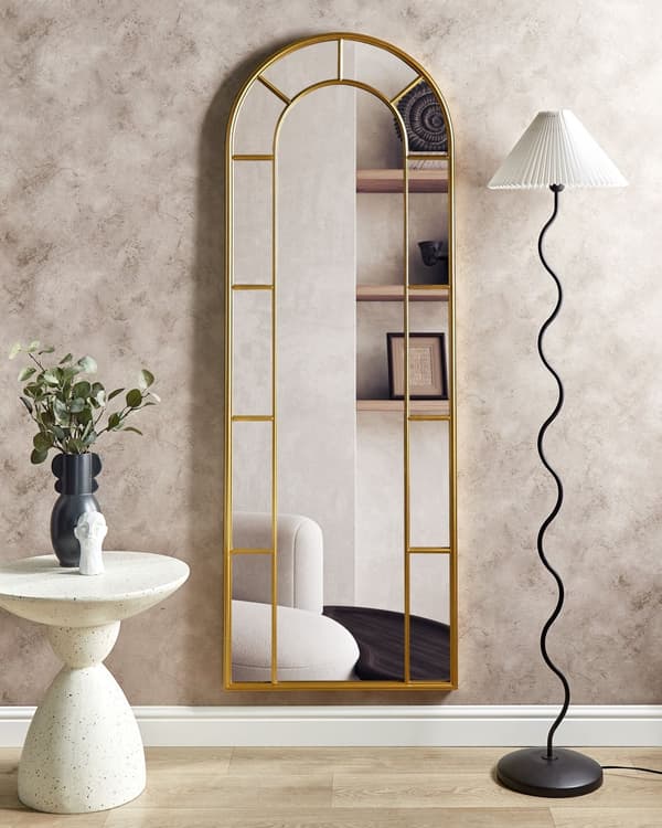 Vægspejl Guld Metal 60 x 170 cm Dekorativ Spejl til Væg New Yorker Design Entrespejl Buet Design Dekoration