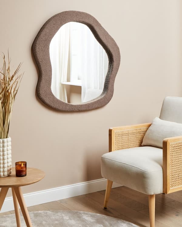 Veggspeil Brun MDF-ramme Boucle polstring Glass 79 x 80 cm Uregelmessig Dekorativt Veggmontert Aksentstykke Moderne Stil