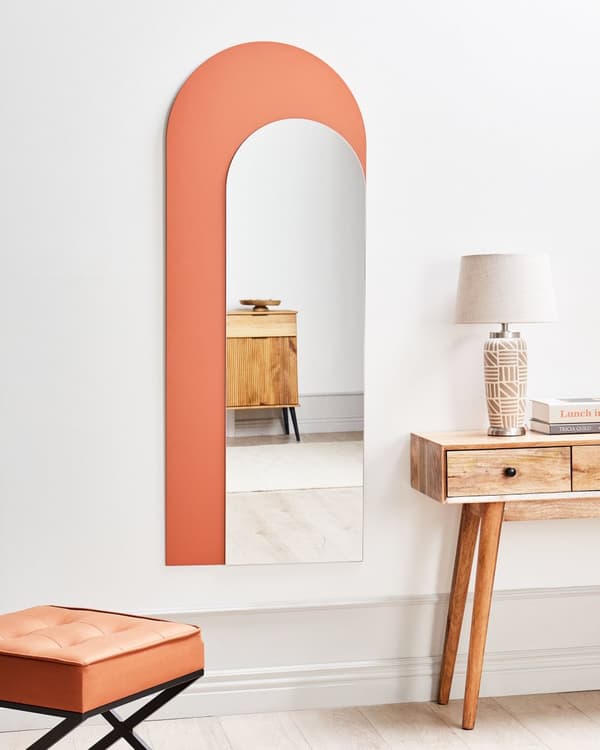 Veggspeil Oransje 55 x 140 cm Oval form Hengende Veggdekorasjon Gangdekor Moderne
