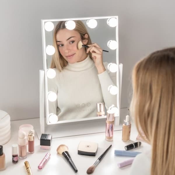 Flamingueo Lighted Makeup Mirror Led Mirror 12 Lights Lighted Mirror 3 lägen Spegel för sminkbord 47,5 x 35,5 cm