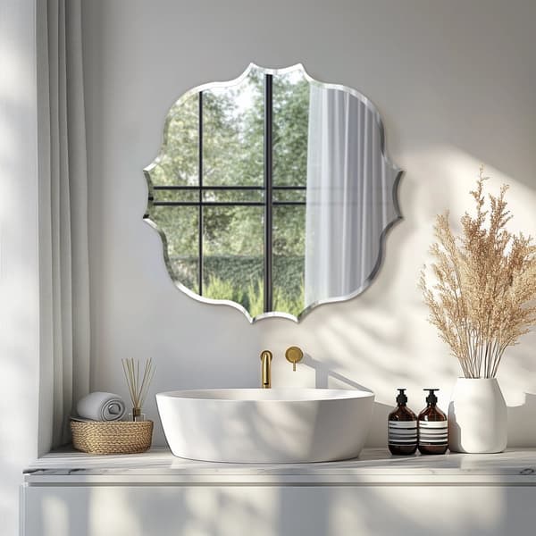 Avfasad ramfri badrumsspegel, oregelbunden form, modern stil,80x80 cm