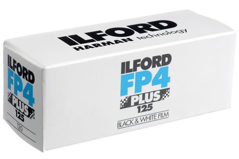 Ilford FP4 Plus - Film för svartvita foton - 120 (6 cm) - ISO 125