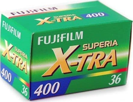 Fujifilm 400 - Consumer film - 135 (35 mm) - 400ASA - 36 shots.