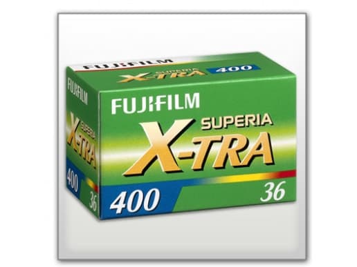 Fujifilm 400 - Consumer film - 135 (35 mm) - 400ASA - 36 shots.