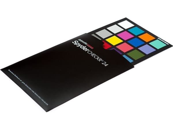 Spyder - - 1-100 000 licenser