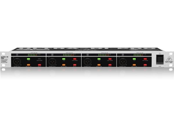 Behringer DI4000, 3000 W