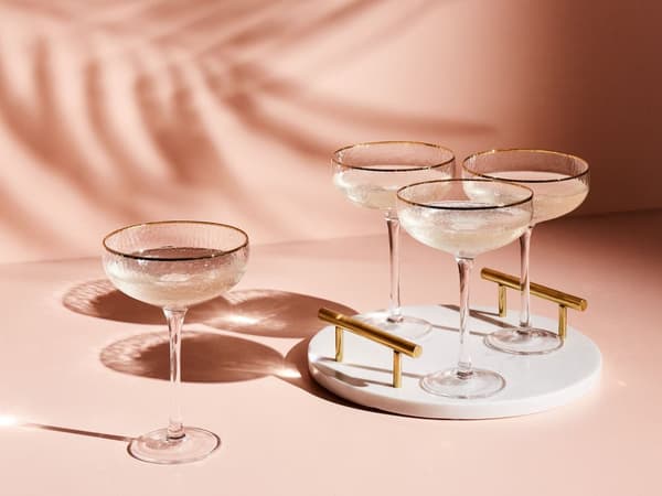 Samppanjalasi kirkas lasi 4 kpl setti laakea kultareunainen 45 cl käsinpuhallettu retro moderni