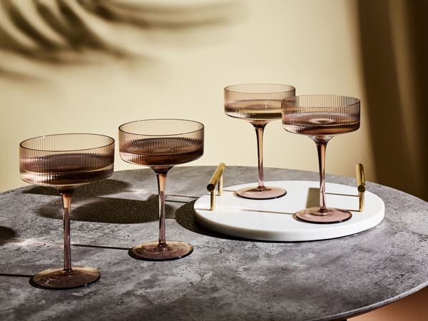 Sett med 4 Rosa Transparente Håndblåste Champagneskåler 33 cl