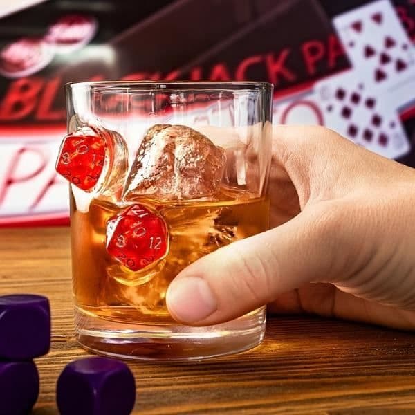 Vattenkopp - Original - Inlagd med 20-sidiga tärningar - 280 ml - Tjockt glas - Handtvätt