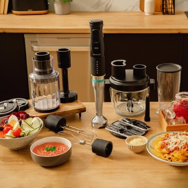 Cecotec 1500 W hand blender, TotalDestroy technology with 4 black-titanium blades with scissor effect and PerreoMove system that moves the blades up