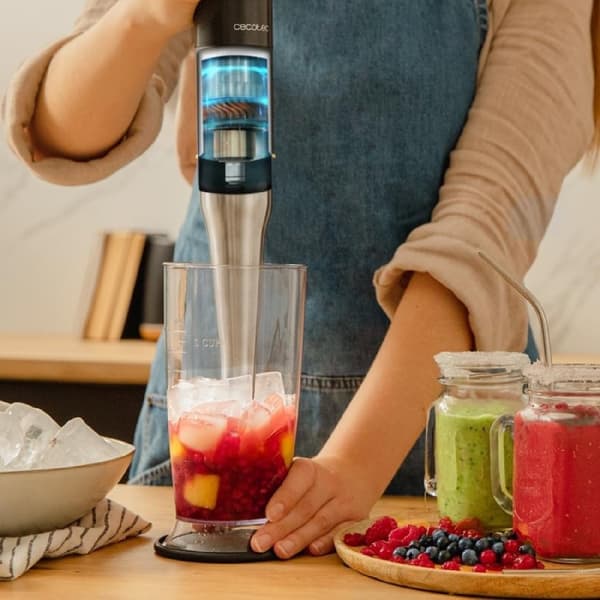 Cecotec 1500 W hand blender, TotalDestroy technology with 4 black-titanium blades with scissor effect and PerreoMove system that moves the blades up