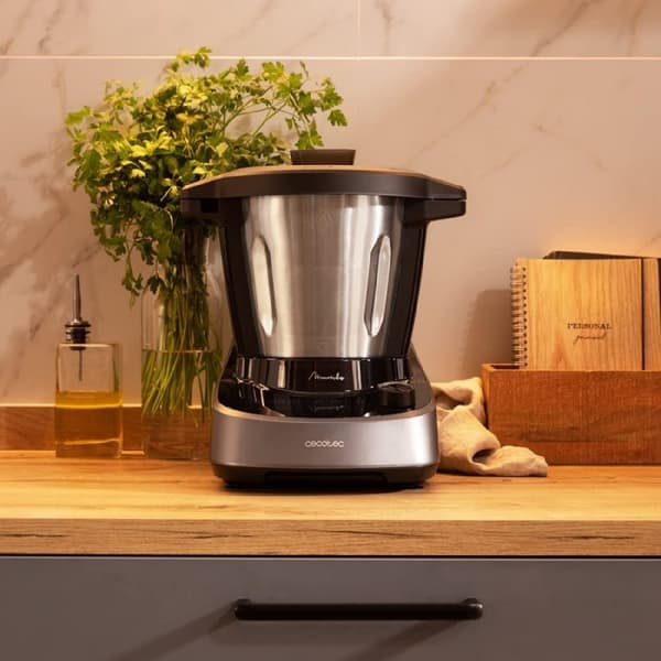 Cecotec Food processor with 37 functions. With scale and dishwasher-safe jar made of stainless steel.