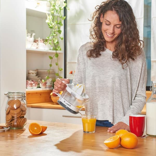 Elektrisk Juicepress Black & Decker BXCJ25E Vit Grå 25 W 350 ml