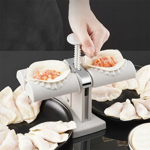 AUTOMATISK PIEROGI-MASKIN FÖR TILLVERKNING AV PIEROGI
