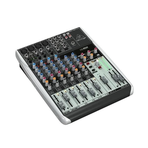 Behringer Xenyx Q1204USB Mixer.