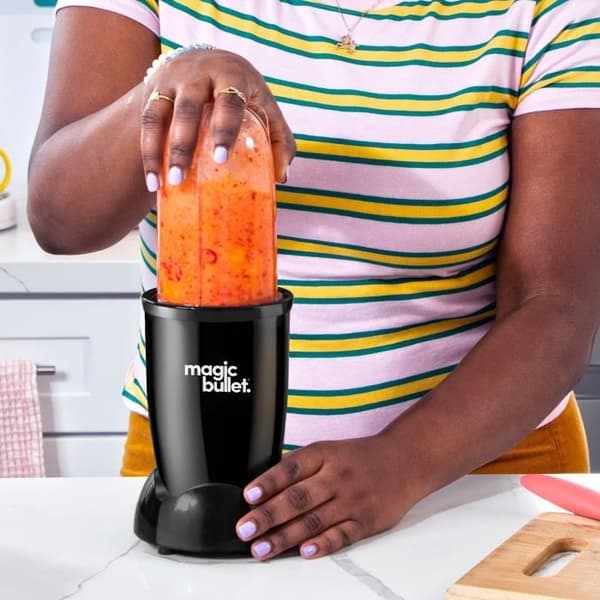 Mixer - NUTRIBULLET - MBR04B - 200W - 560 ml - Svart - 1 vattenflaska ingår - BPA-fri