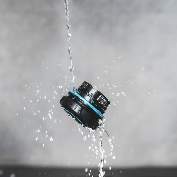 Cecotec Cold-press juicer, 150 W, with easy-to-clean filter and pulp strainer.