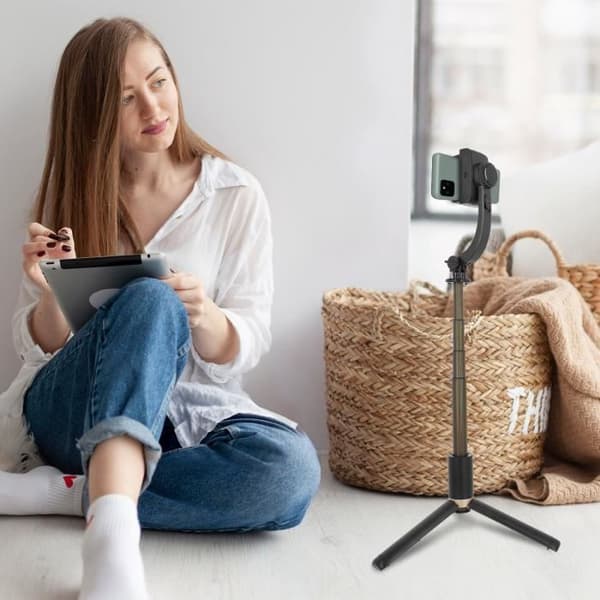Perche Smartphone 2 i 1 - AVIZAR - Q08 - Stabiliseringsutrustning 1 axel - Bluetooth-fjärrkontroll - Svart