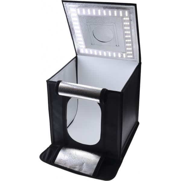 Caruba PFC-6060D -valoteltta LED-valoilla