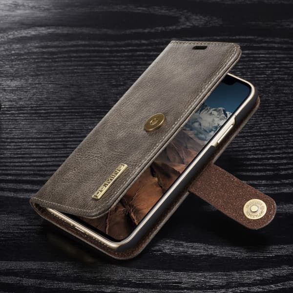 Apple iPhone X/Xs Kotelo Irrotettava Kuori Ruskea
