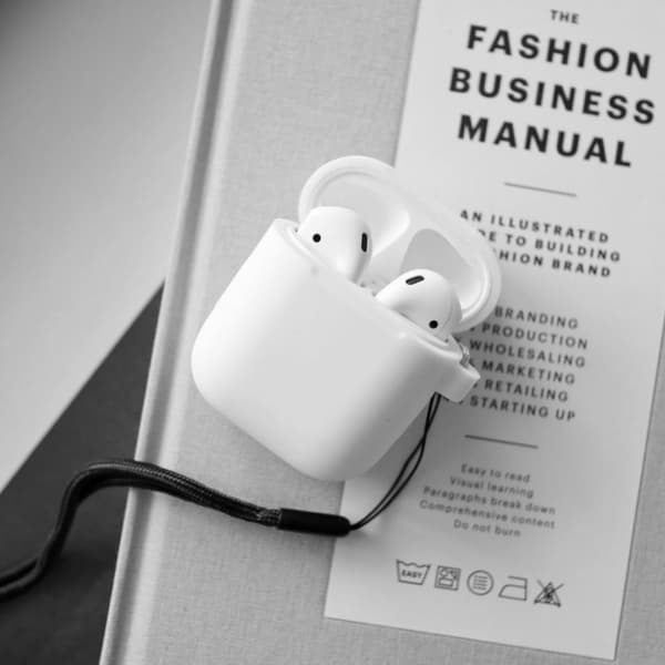 KeyBudz AirPods (1/2) Skal PodSkinz KeyChain Series Vit