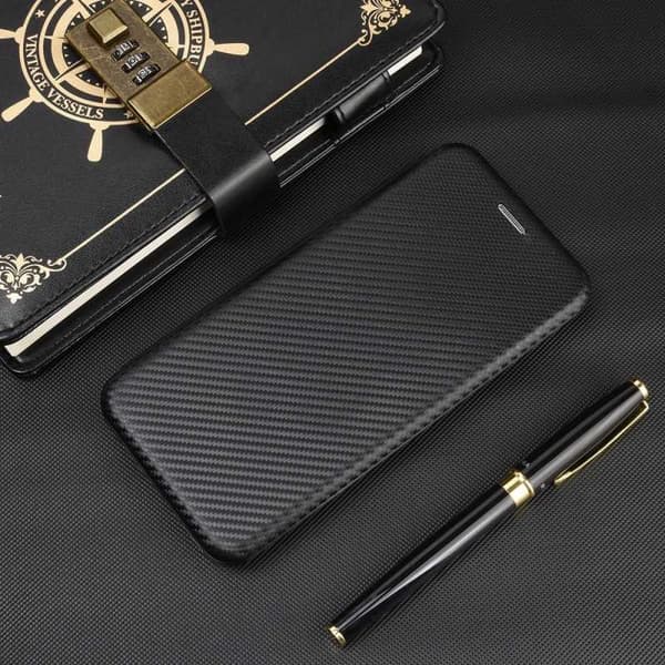 iPhone 11 Pro Max Flipfodral Kortfack CarbonDreams