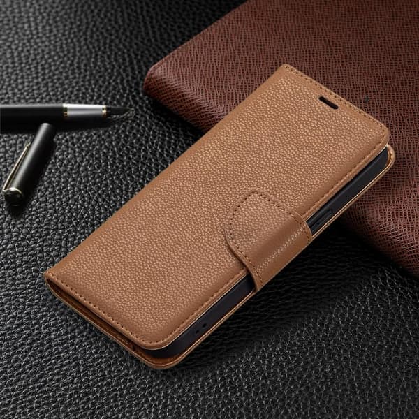 SKALO iPhone 13 Pro Premium Litchi Flip Cover - Brun