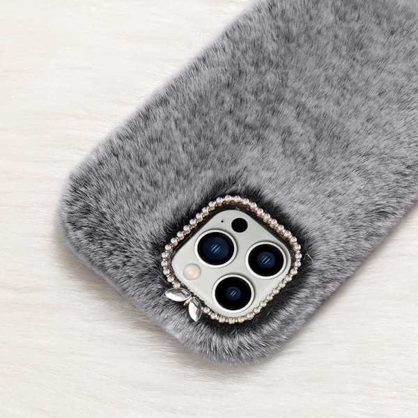 iPhone 13 Pro Gosig & Fluffigt Skal