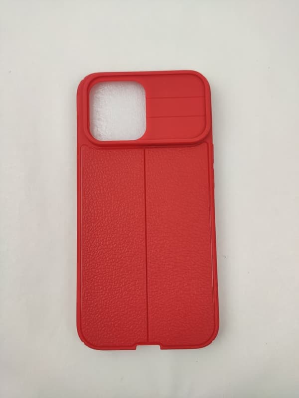 iPhone 13 Pro Silikonskal Röd Röd
