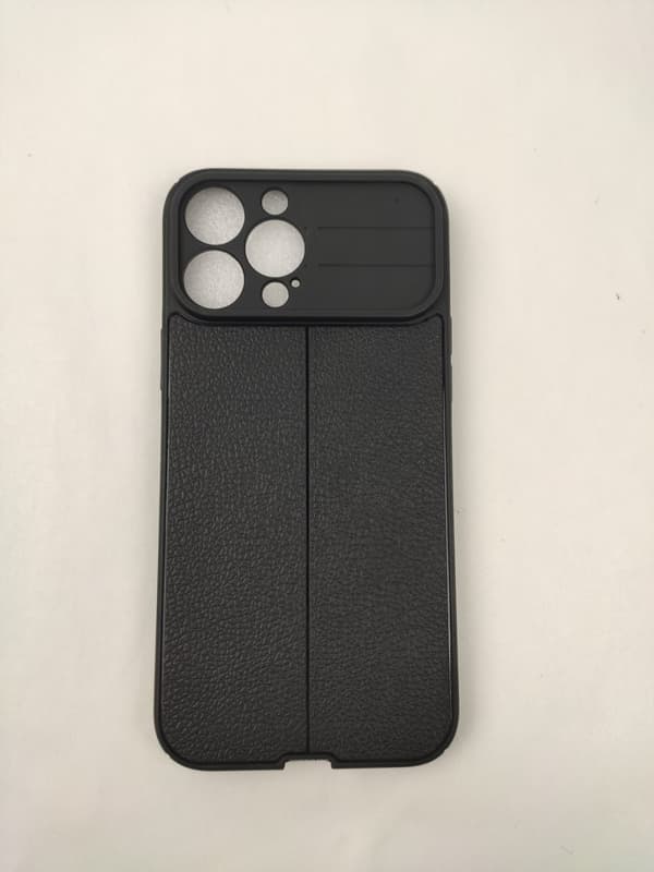 iPhone 13 Pro Max Silikonskal Svart