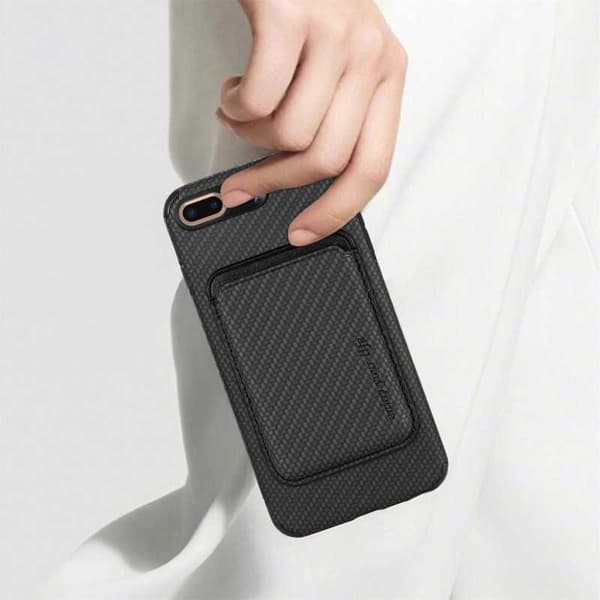 iPhone 7 Plus / 8 Plus Stødsikkert etui med magnetkortholder Magsafe RFID