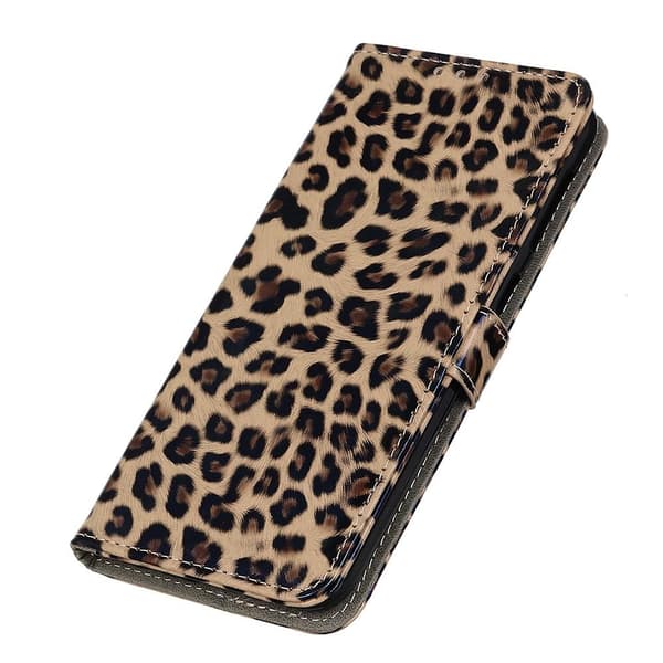 SKALO Moto E20/E30/E40 Leopardikuvioinen lompakkokotelo PU-nahasta.
