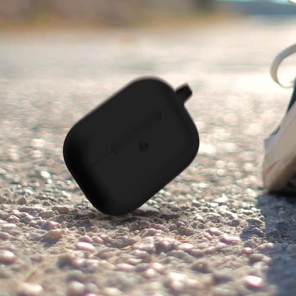 Coque AirPods Pro - Flexibel - Svart - Repellerande - Spårfria - Inkluderad karabinlås