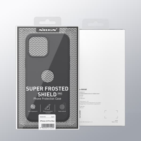 Nillkin iPhone 13 Pro Max Kuori Frosted Shield Logo Cutout Musta
