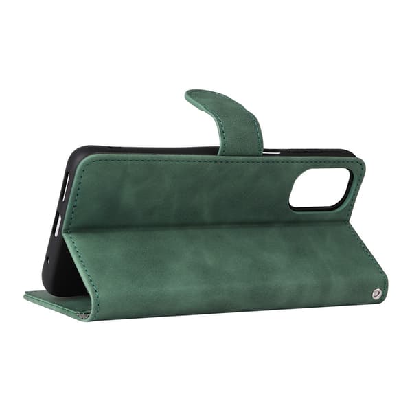SKALO Motorola Moto G22 Matt PU Nahka lompakkokotelo - Vihreä
