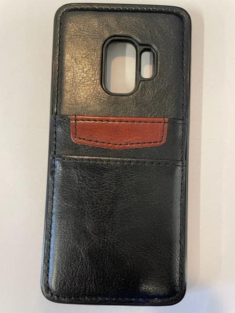 Samsung S9 -kuori kahdella korttipaikalla, synteettistä nahkaa