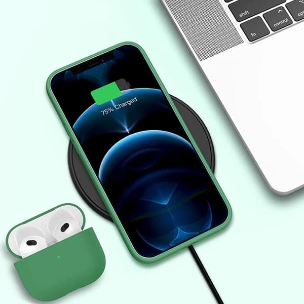 iPhone 13 Pro Max Skal - Silikon Grön Rvelon
