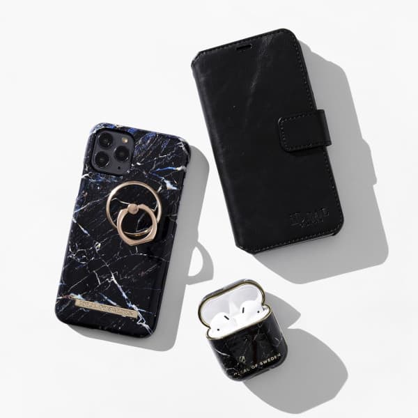iDeal Fodral Samsung Galaxy S10 – STHLM Wallet – Svart