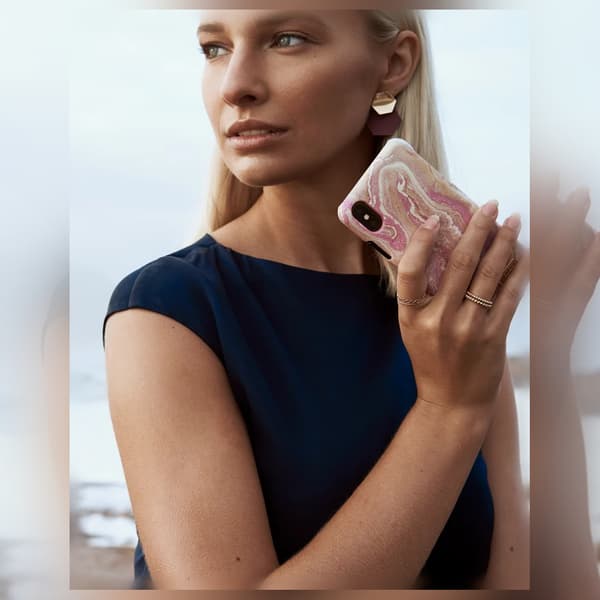 iDeal Fashion Skal iPhone 11 Pro / XS / X – Golden Blush Marble