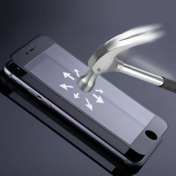 iPhone 7/8 Skärmskydd – 3D Härdat Glas Svart (miljö)
