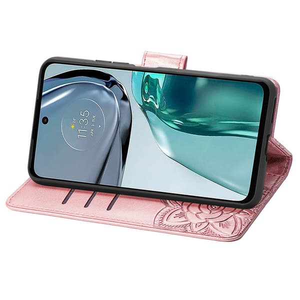 SKALO Motorola Moto G62 5G Mandala Butterfly Flip Cover - Rosa guld