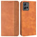 Pikkukuva 1 / 8: SKALO Motorola Edge 30 Fusion 5G Kohokuvioitu Premium lompakkokotelo - Ruskea