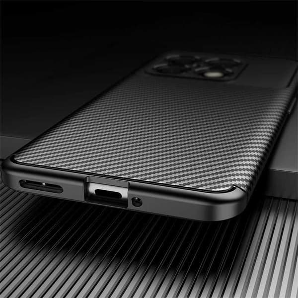Oneplus 10T Stöttåligt Slimmat Skal FullCarbon V4
