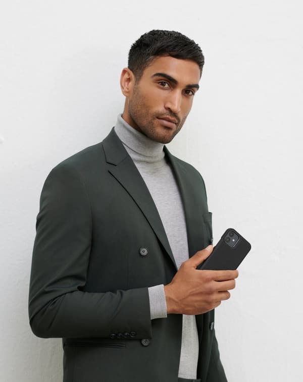 Atelier Case iPhone 13 Intense Black