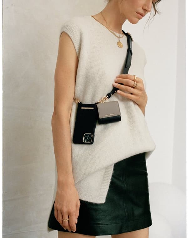 Atelier Necklace iPhone 8 / 7 / 6 / 6S / SE Black