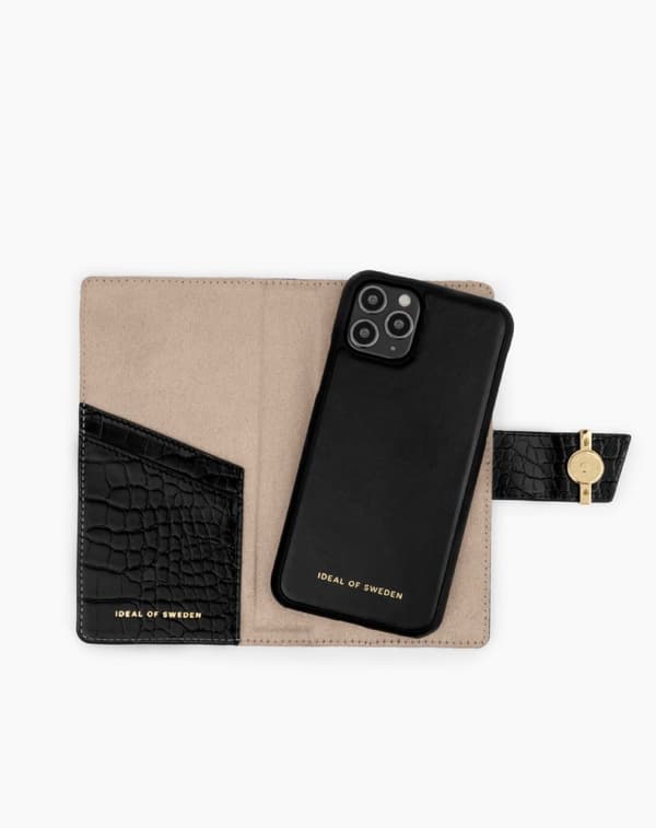 Cora Phone Wallet Galaxy S22 Plus Jet Black Croco