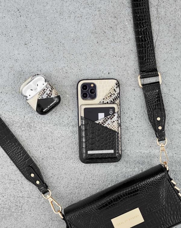 Atelier Case iPhone 11 / XR Night Sky Snake